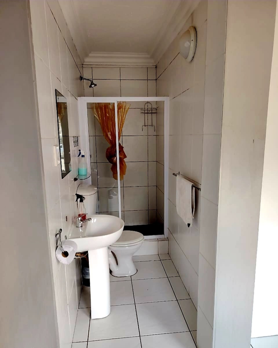  Bedroom Property for Sale in Quigney Eastern Cape